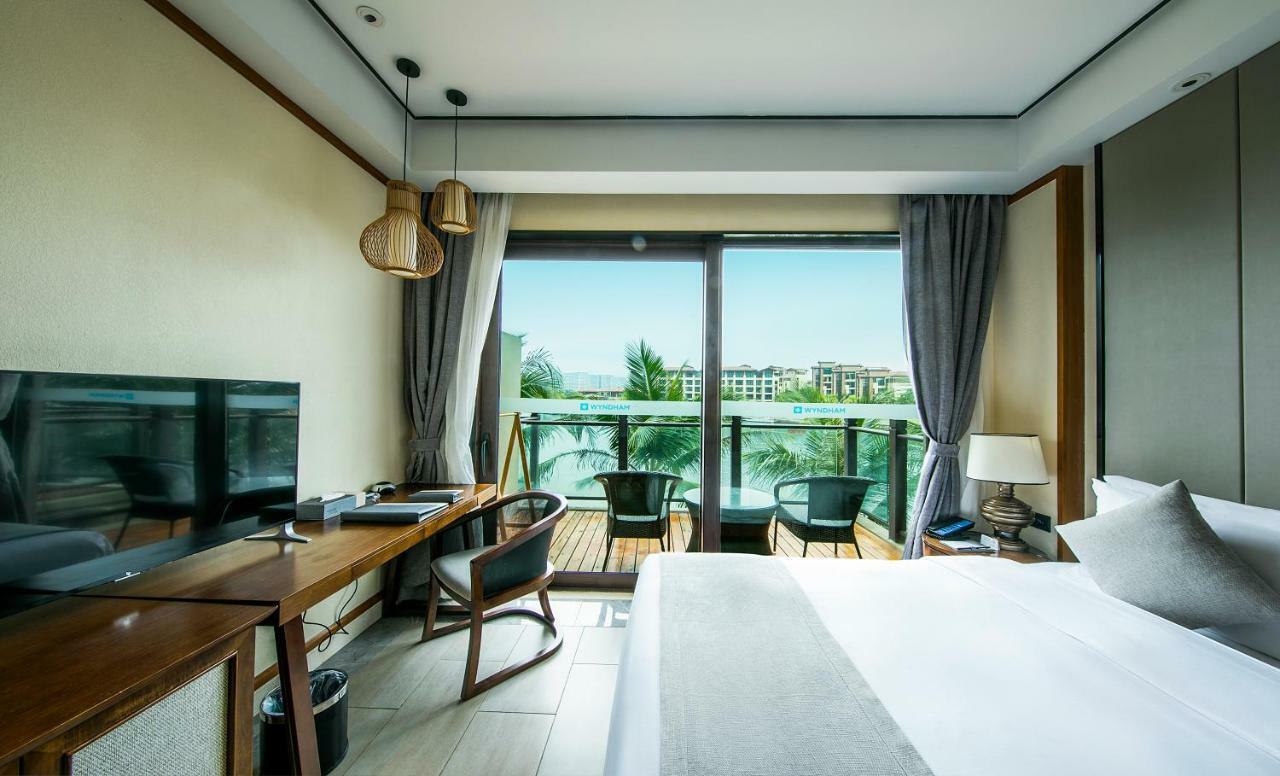 Hotel Wyndham Shenzhou Peninsula à Wanning Extérieur photo